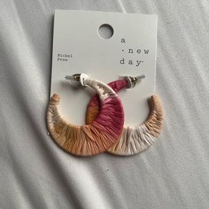 NWT hoops